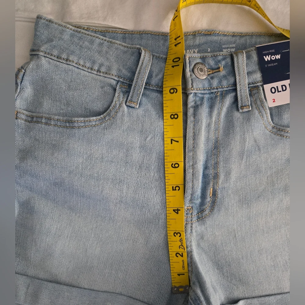 Old Navy Wow Shorts Nwt High Rise Cuffed 3" Inseam Stretch Sz 2 - Picture 6 of 8